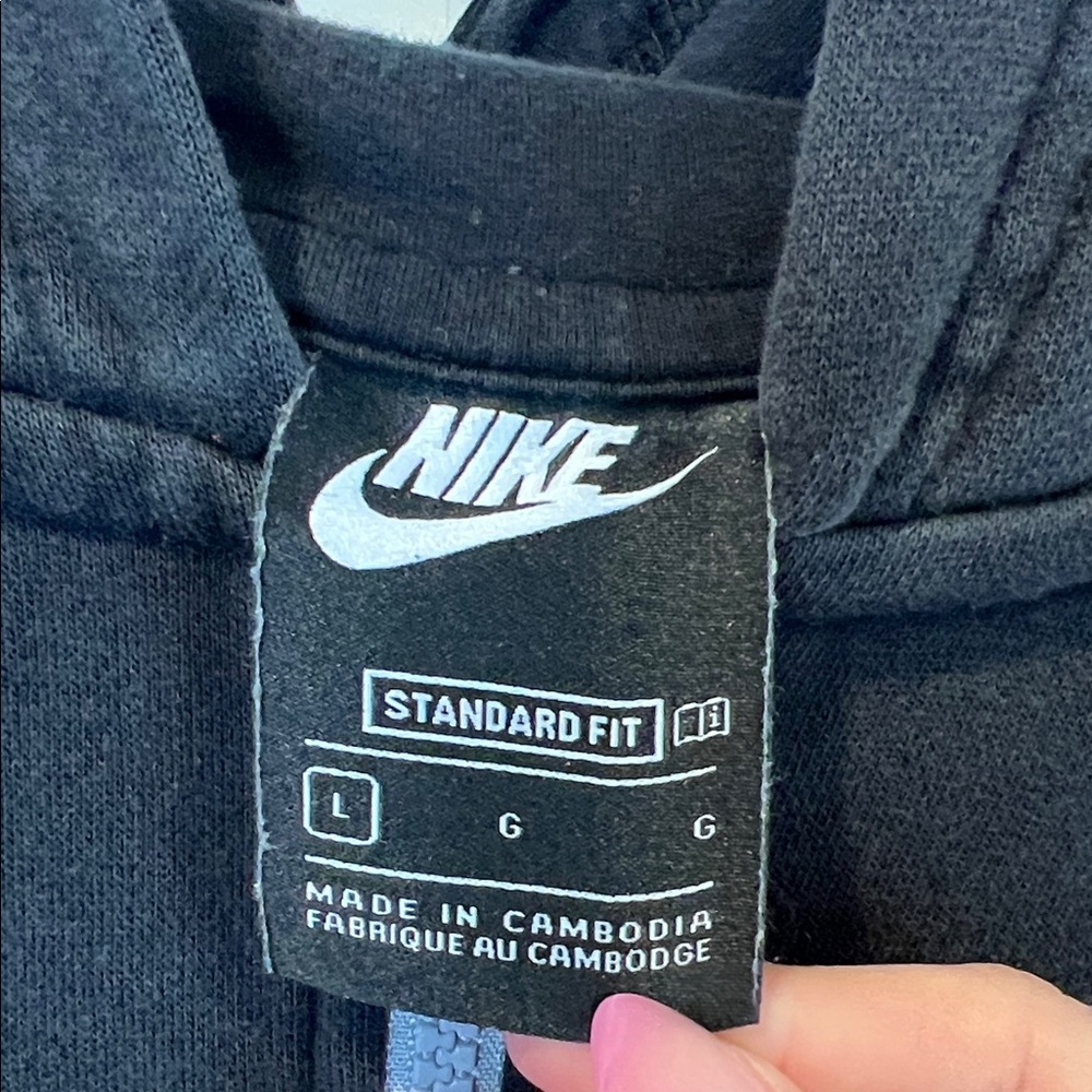 Nike Kids Black and Gray Full-Zip Hoodie - Picture 2 of 14